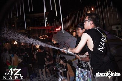 NARZ & SMIRNOFF PRESENT SONGKRAN FOAM PARTY 2013 (Album 1) — photo 92