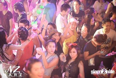 NARZ & SMIRNOFF PRESENT SONGKRAN FOAM PARTY 2013 (Album 1) — photo 234