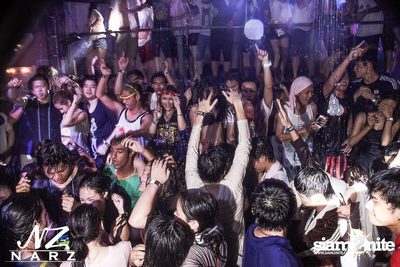 NARZ & SMIRNOFF PRESENT SONGKRAN FOAM PARTY 2013 (Album 1) — photo 164
