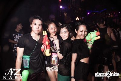 NARZ & SMIRNOFF PRESENT SONGKRAN FOAM PARTY 2013 (Album 1) — photo 53