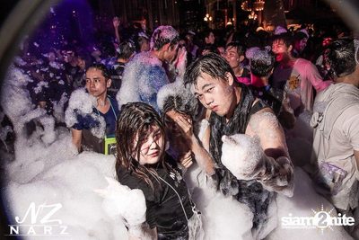 NARZ & SMIRNOFF PRESENT SONGKRAN FOAM PARTY 2013 (Album 1) — photo 146