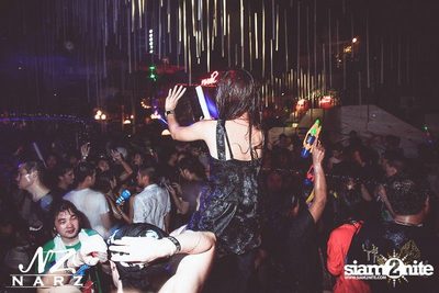 NARZ & SMIRNOFF PRESENT SONGKRAN FOAM PARTY 2013 (Album 1) — photo 312