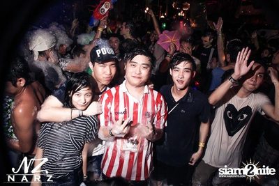 NARZ & SMIRNOFF PRESENT SONGKRAN FOAM PARTY 2013 (Album 1) — photo 295