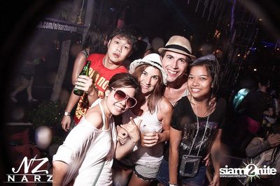 NARZ & SMIRNOFF PRESENT SONGKRAN FOAM PARTY 2013 (Album 1) — photo 50