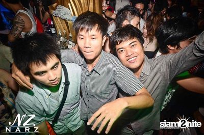 NARZ & SMIRNOFF PRESENT SONGKRAN FOAM PARTY 2013 (Album 2) — photo 8