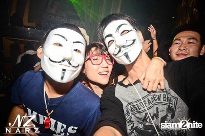 NARZ & SMIRNOFF PRESENT SONGKRAN FOAM PARTY 2013 (Album 2) — photo 7