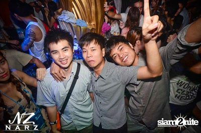 NARZ & SMIRNOFF PRESENT SONGKRAN FOAM PARTY 2013 (Album 2) — photo 9
