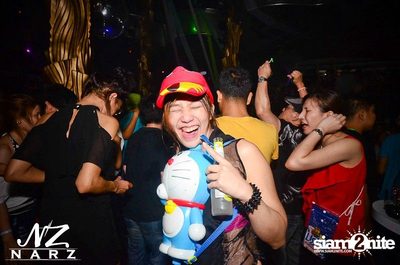 NARZ & SMIRNOFF PRESENT SONGKRAN FOAM PARTY 2013 (Album 2) — photo 31