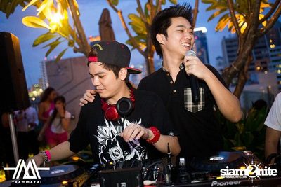 Sizzling Hot Pool Party — photo 76
