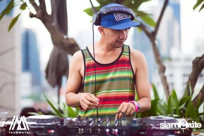 Sizzling Hot Pool Party — photo 3