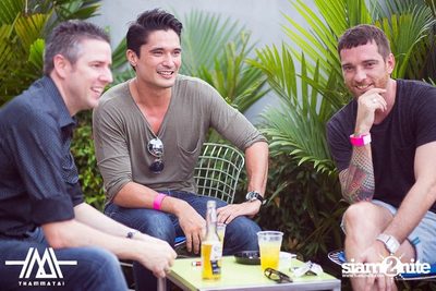 Sizzling Hot Pool Party — photo 17