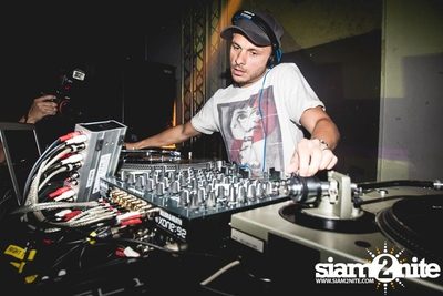 ANDY C — photo 2
