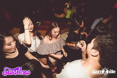 SWALLOW Present CAPETOWN Neon Party (Album 1) — photo 31