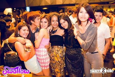 SWALLOW Present CAPETOWN Neon Party (Album 2) — photo 146