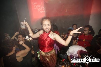 Trasher "SUPER 8" I Can Be Your Hero Baby — photo 3